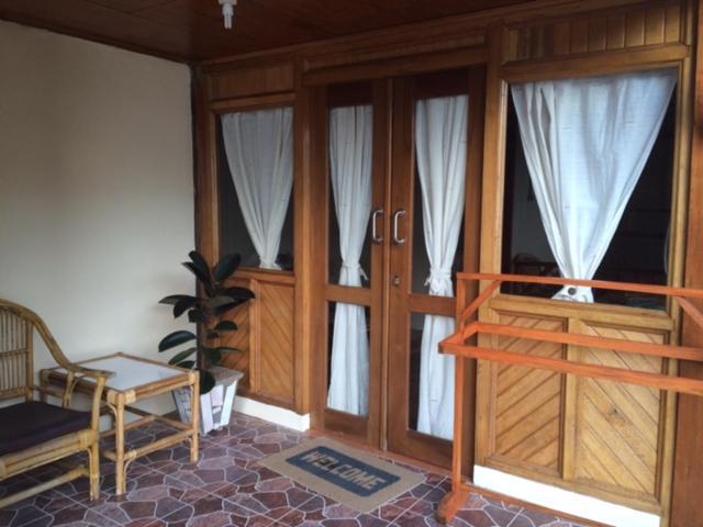 Two Fish Resort Lembeh Bitung Exterior foto