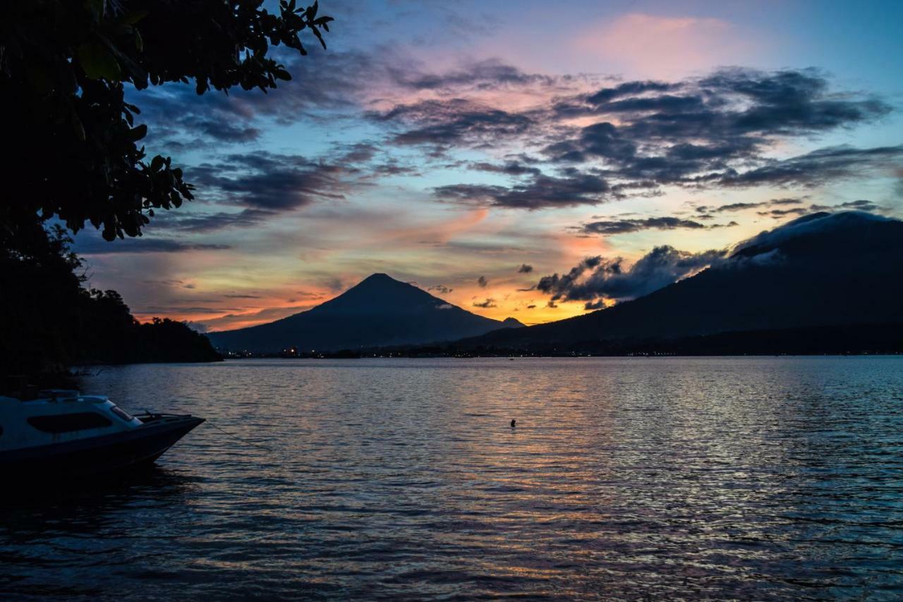 Two Fish Resort Lembeh Bitung Exterior foto